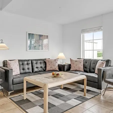 Holiday home Stunning In Brenderup Fyn With Sauna Bro (Funen)